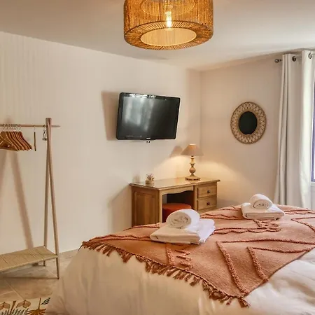 Agathe-votre Cocon 4 Etoiles Jacuzzi & *