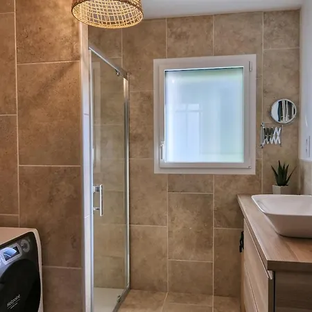 Ferienhaus Agathe-votre Cocon 4 Etoiles Jacuzzi & *