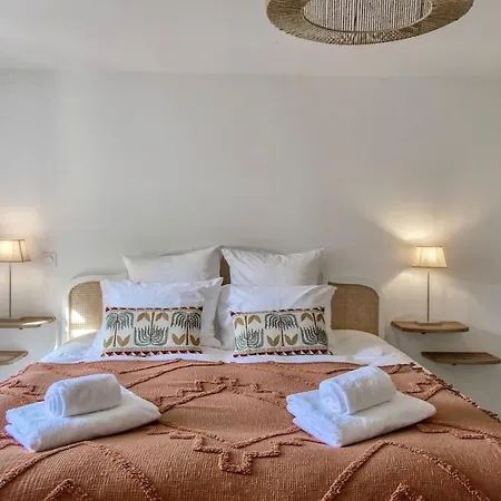 Agathe-votre Cocon 4 Etoiles Jacuzzi & Ferienhaus